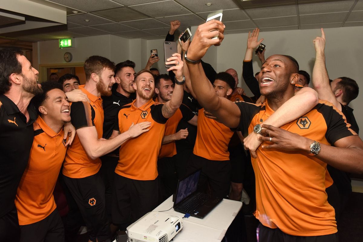 video-watch-wolves-squad-celebrate-promotion-to-the-premier-league