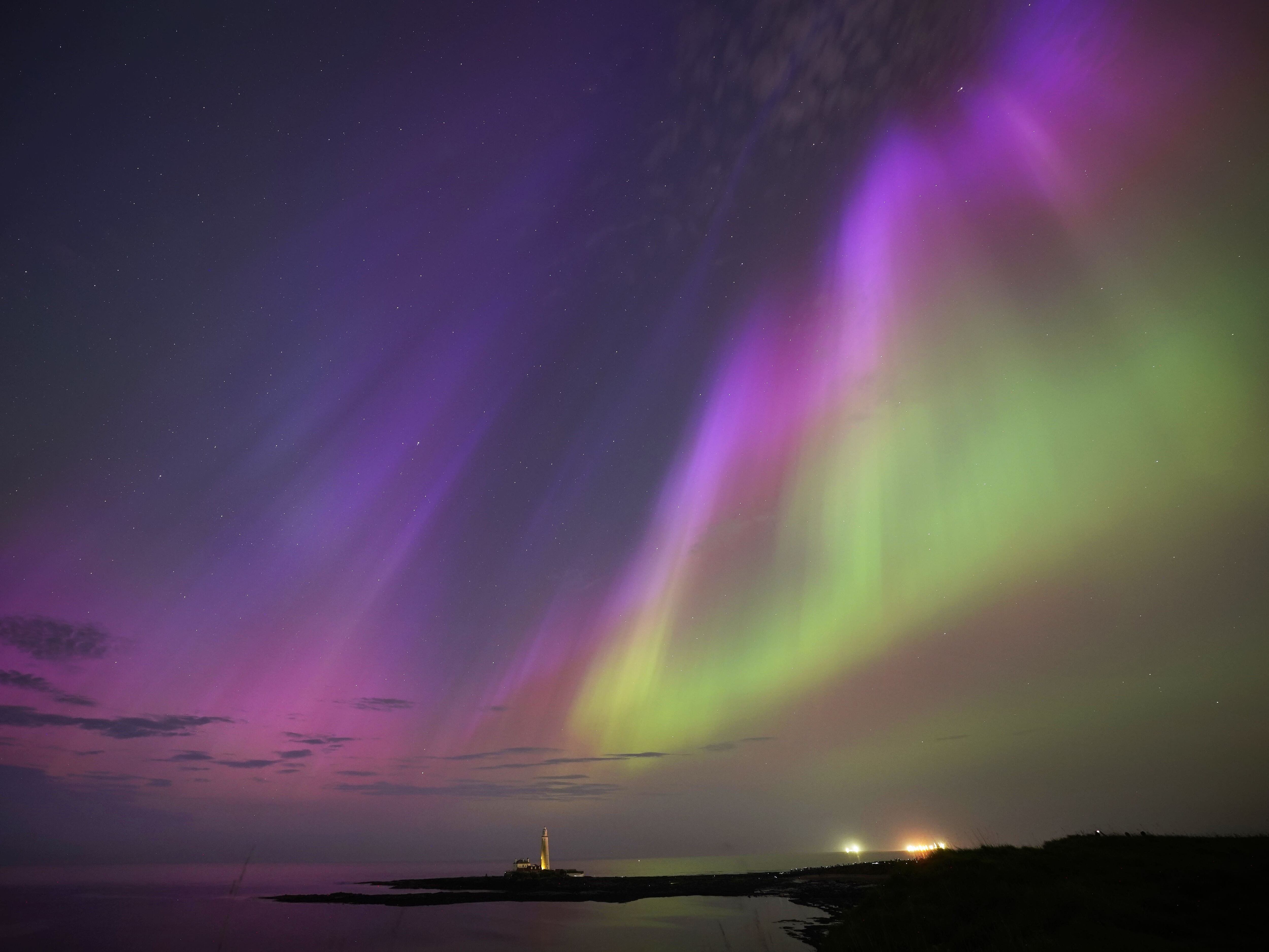 Northern Lights sightings possible again after Friday night light show