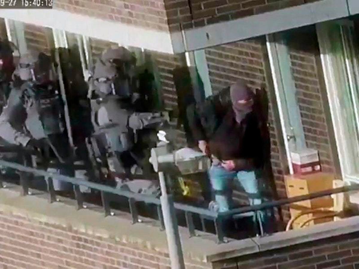 Seven Arrested As Dutch Police Say They Have Foiled Terror Plot