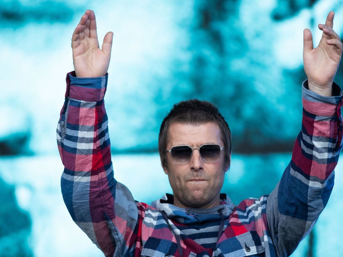 Liam Gallagher Makes Champions League Final Plea Friday S Sporting Social Express Star