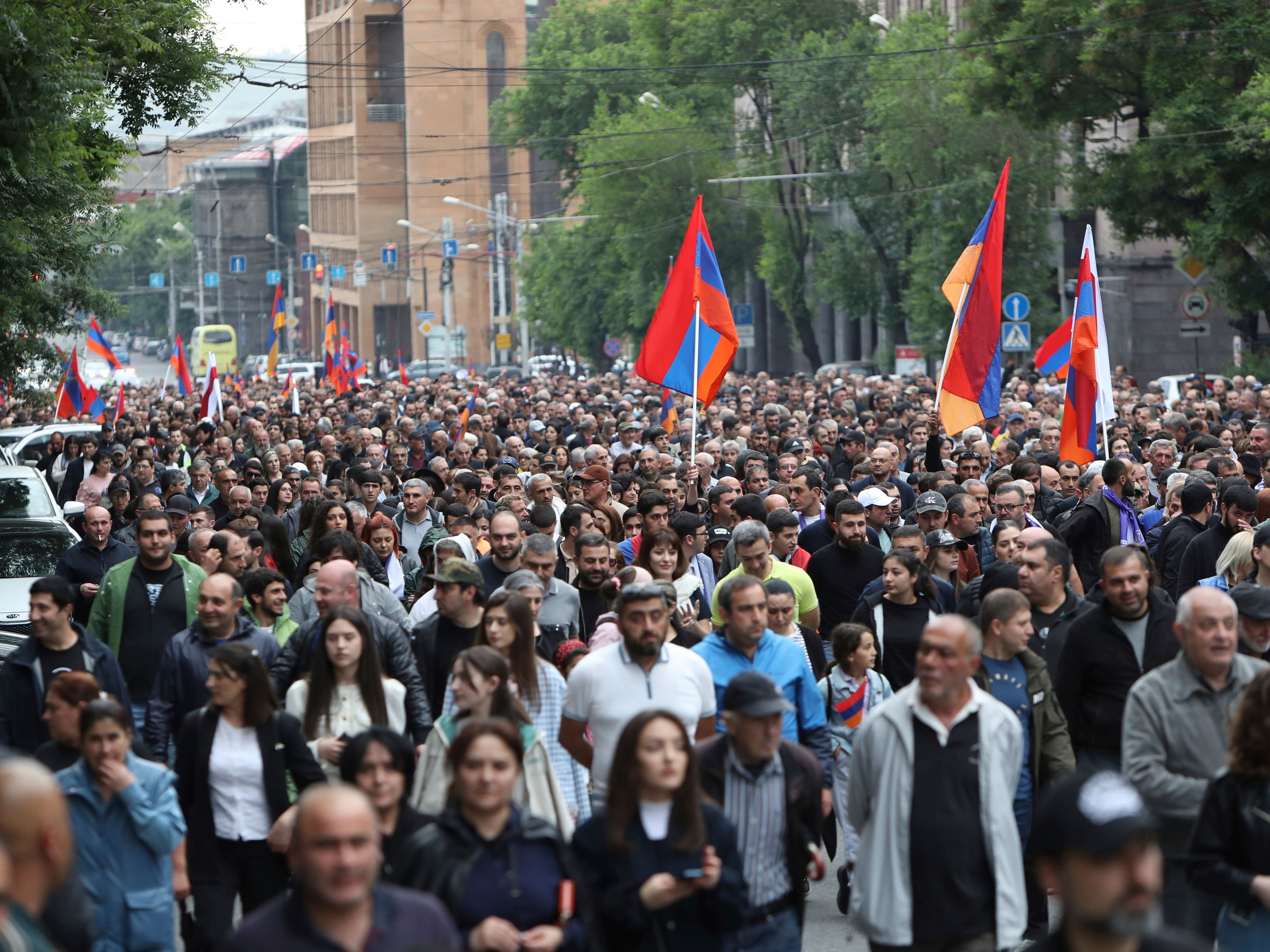 Armenians throng to the capital to demand prime minister’s resignation