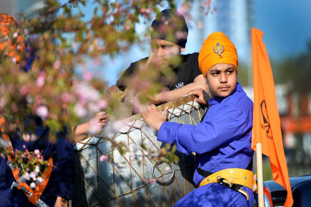 Thousands take part in Wolverhampton Vaisakhi procession PICTURES and VIDEO Express & Star