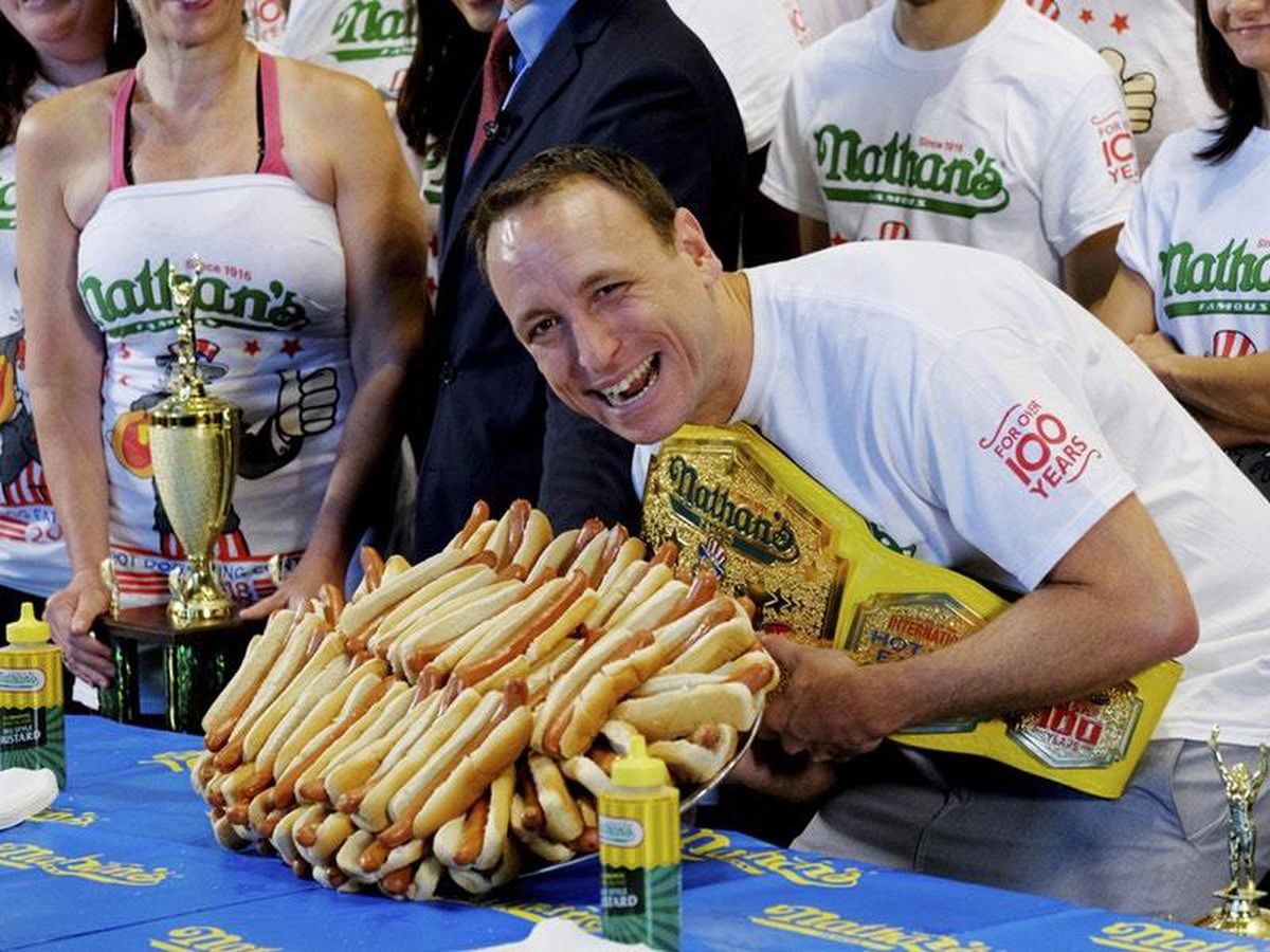 Man eats 74 hot dogs to win July 4 eating contest Express & Star