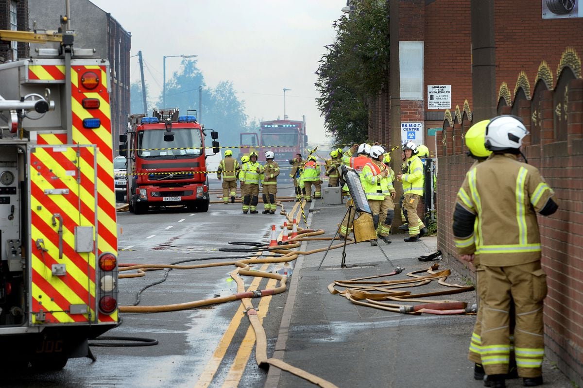 Watching brief on fire-hit Smethwick factory amid collapse fears ...