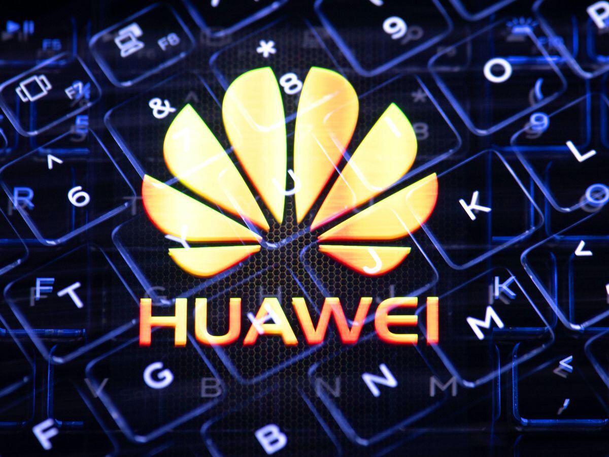 Как установить among us на huawei