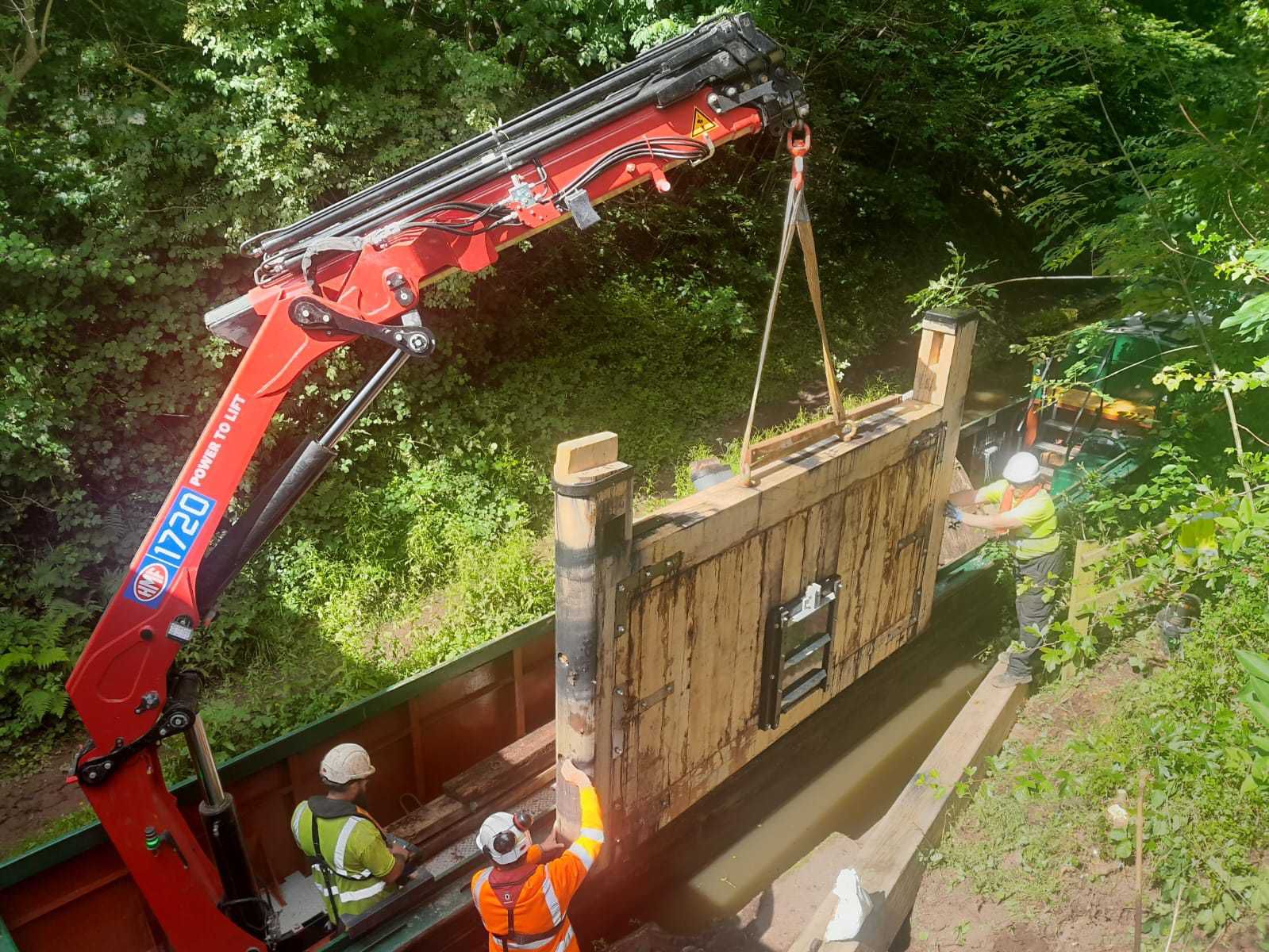 Canal experts complete £50k gate work at wharf once used by Cadbury's to transport chocolate