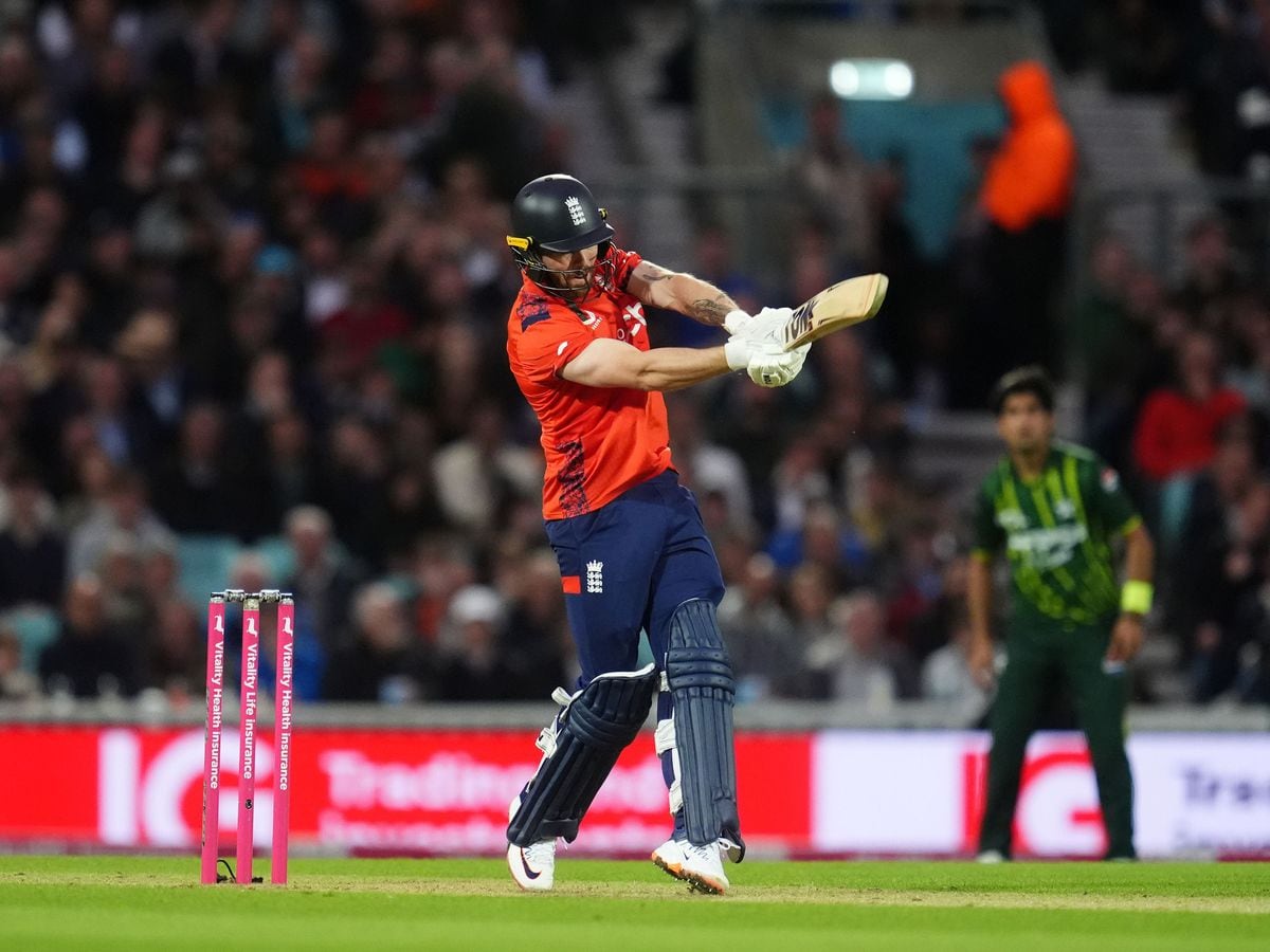 Phil Salt stars with the bat as England wrap up T20 series win over Pakistan