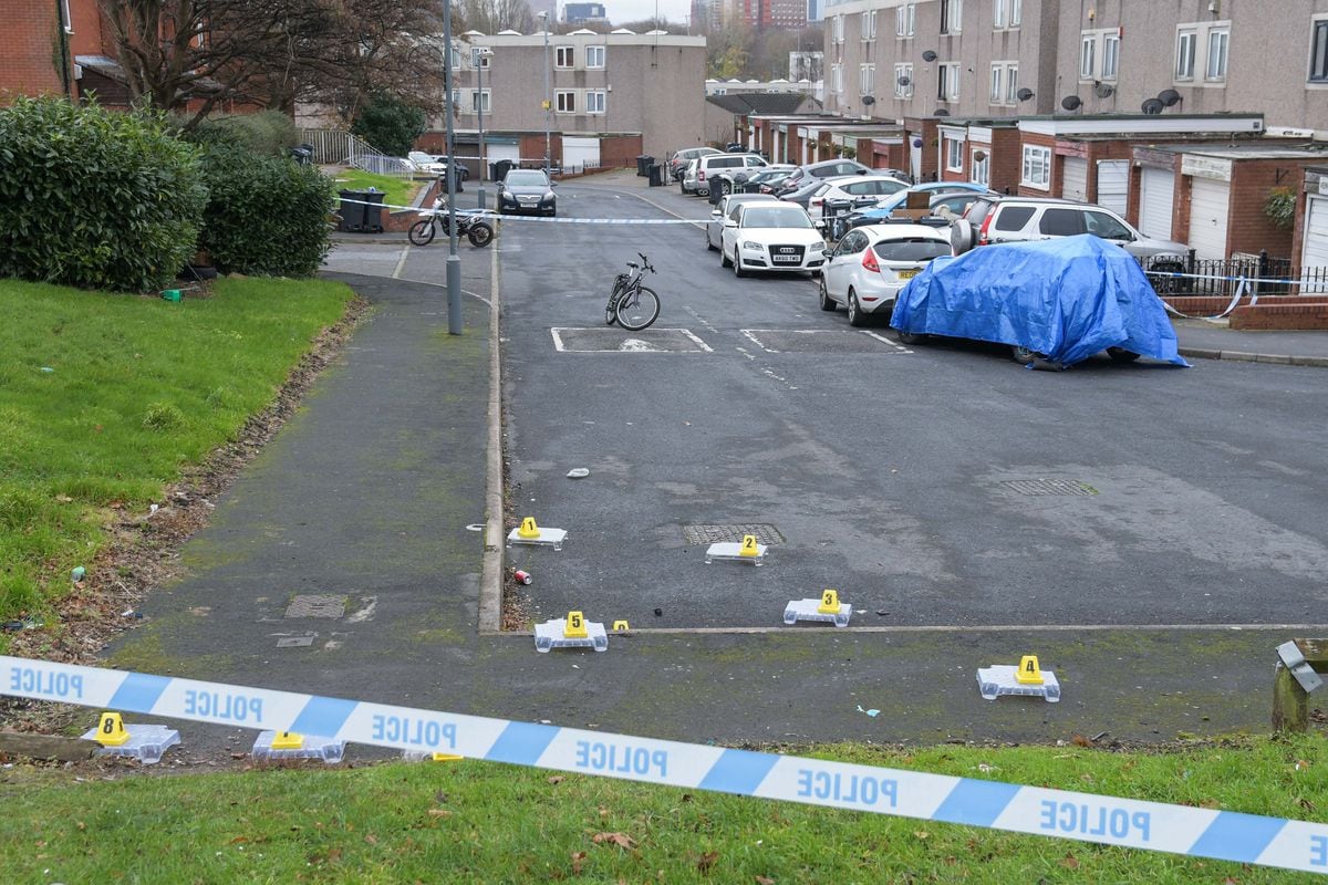 Four men injured after three seperate shootings in Birmingham | Express ...