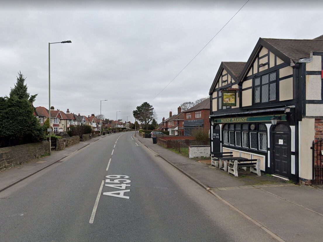 Man rushed to hospital after collapsing near Sedgley pub