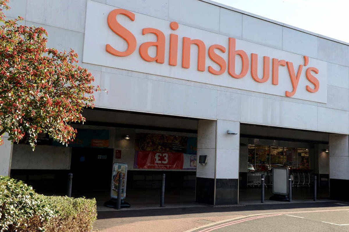 Sainsbury's closing its Merry Hill supermarket for the final time today