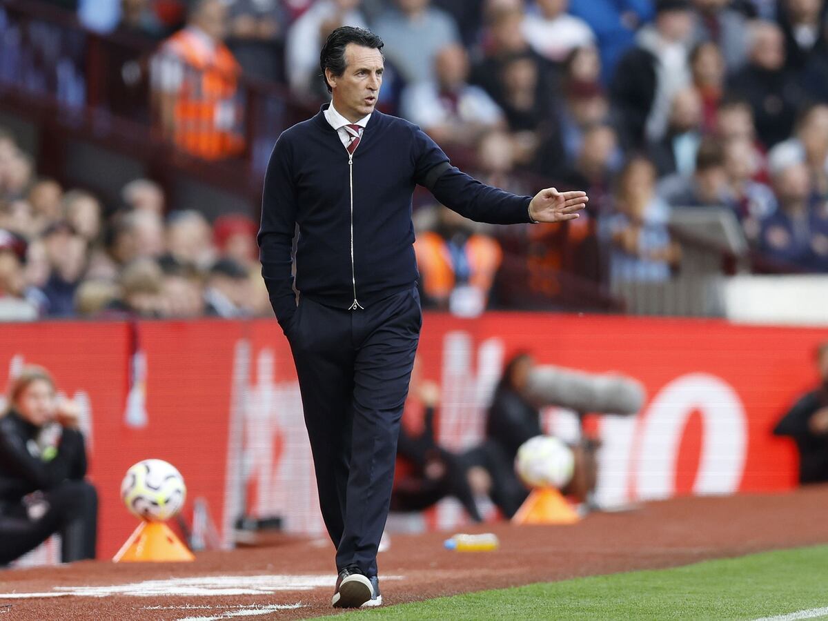 Unai Emery satisfied to take six points from August after win over Leicester