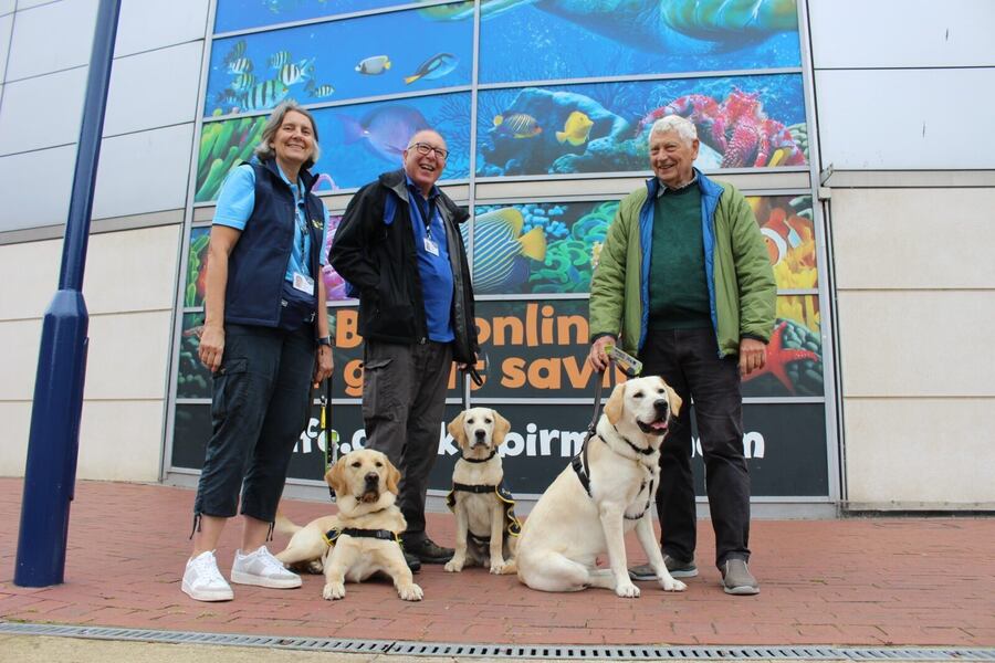 Guide dog puppies enjoy ‘school trip’ to Birmingham’s National Sea Life