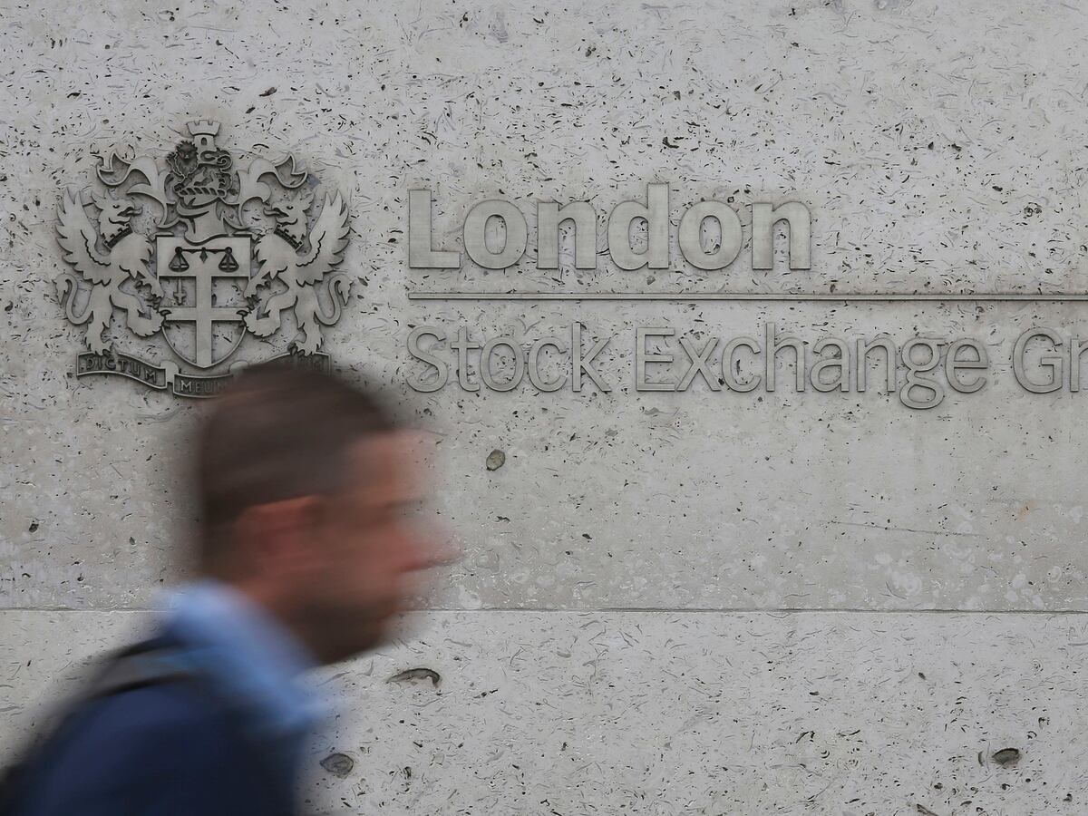 FTSE 100 sinks amid market ‘turmoil’ following overnight rout of Japan’s Nikkei