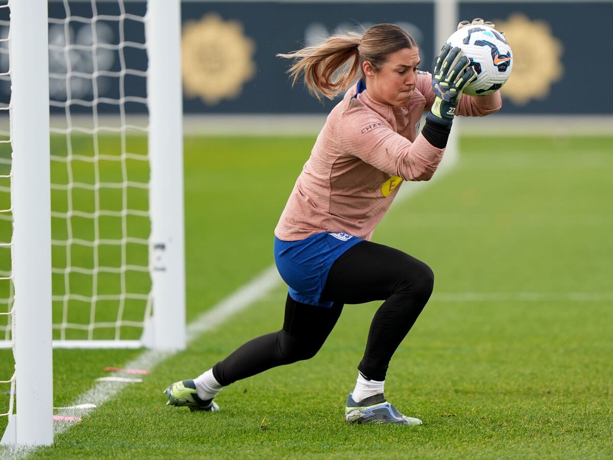 Selection dilemmas, new-look Germany, attendance drop – Lionesses talking points