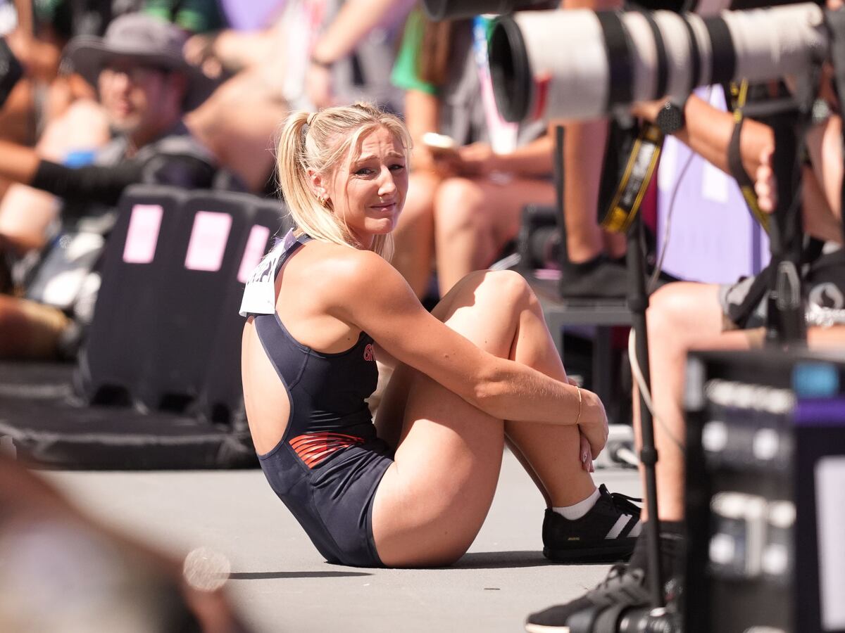 Great Britain medal hope Molly Caudery bows out in pole vault qualification