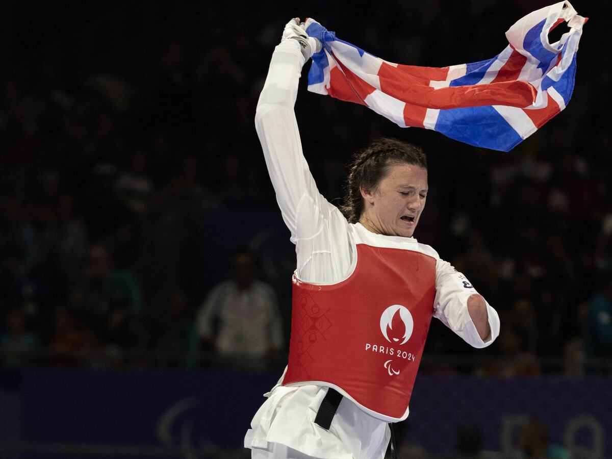 Amy Truesdale and Matt Bush win historic taekwondo golds for Team GB