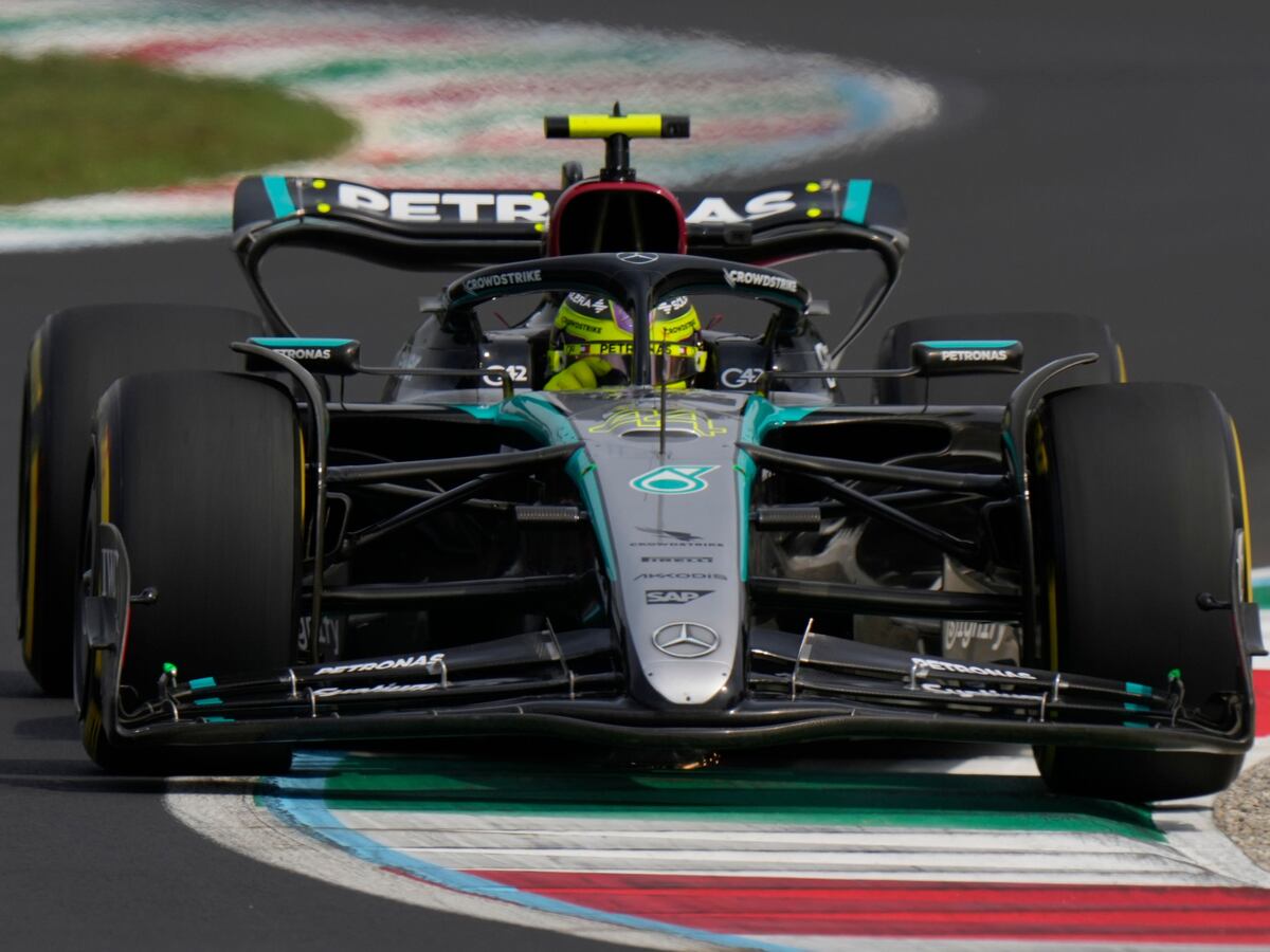 Lewis Hamilton quickest in final practice as Mercedes impress in Monza