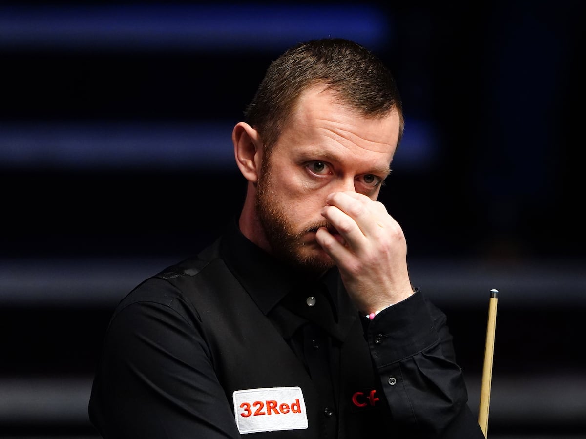 Mark Allen puts table frustration behind him with win over Aaron Hill