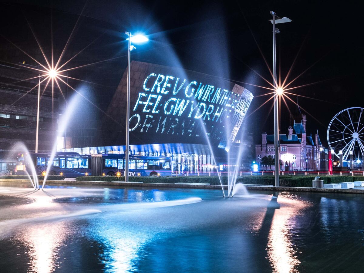 Welsh National Opera chorus members to stage strikes in row over jobs and pay