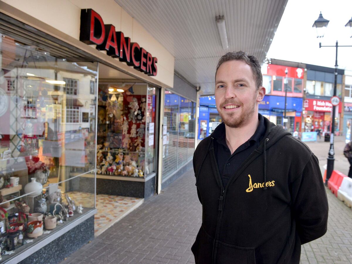 ‘It is very difficult for us’: Family-run clothes shop to shut after 144 years