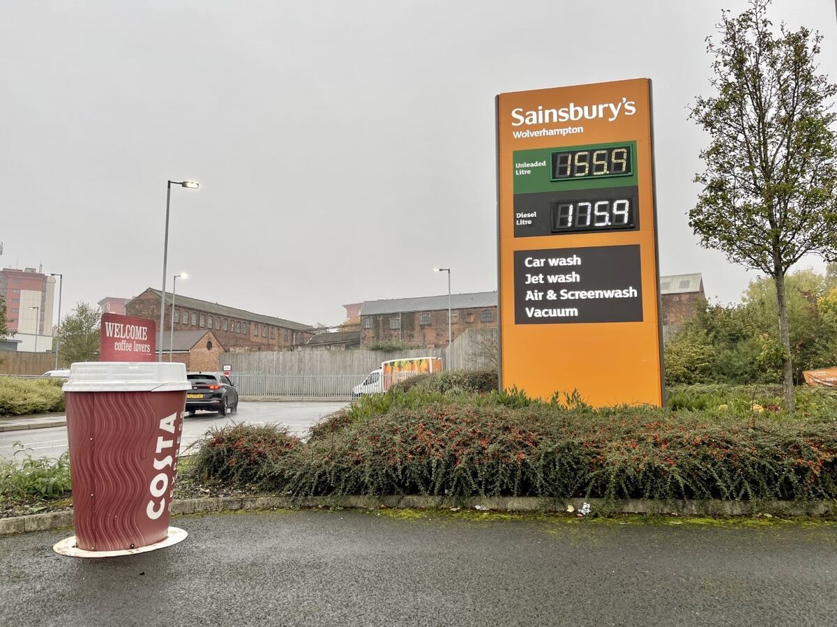 Major Wolverhampton superstore forced to close due to ‘technical difficulties’