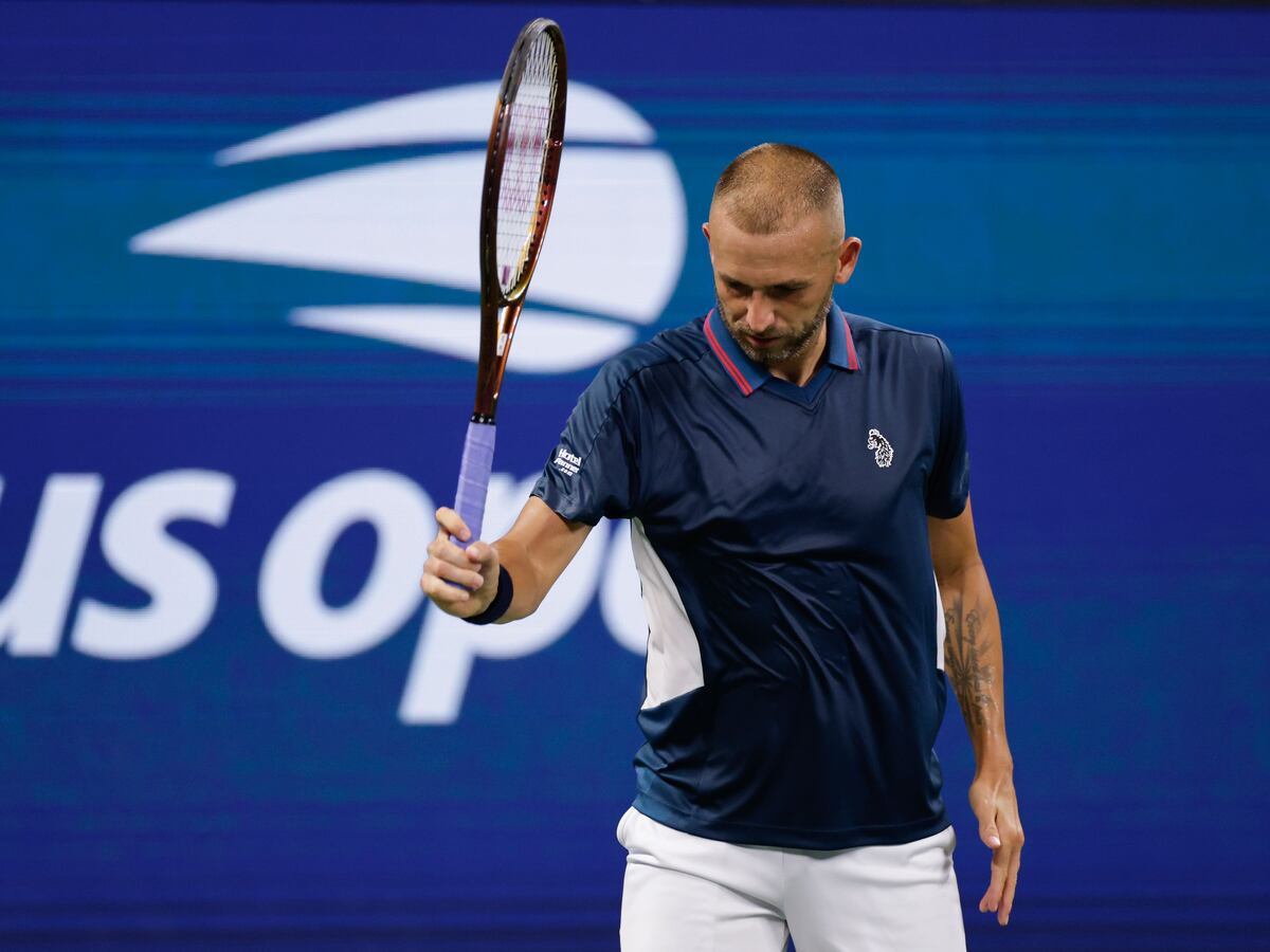 Dan Evans runs out of steam in defeat to Alex de Minaur