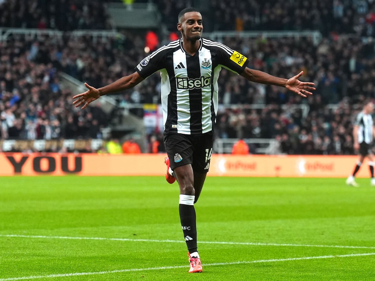 Alexander Isak on target again as in-form Newcastle beat Wolves