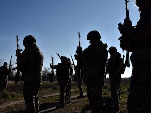 Ukrainian soldiers taking part in training