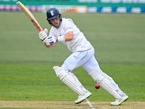 Ollie Pope will continue as England's stand-in wicketkeeper for the second Test against New Zealand