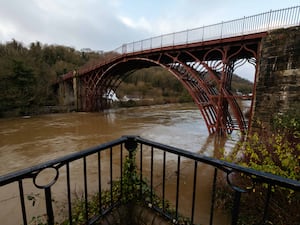 Darby's grandson Abraham Darby III built the Iron Bridge