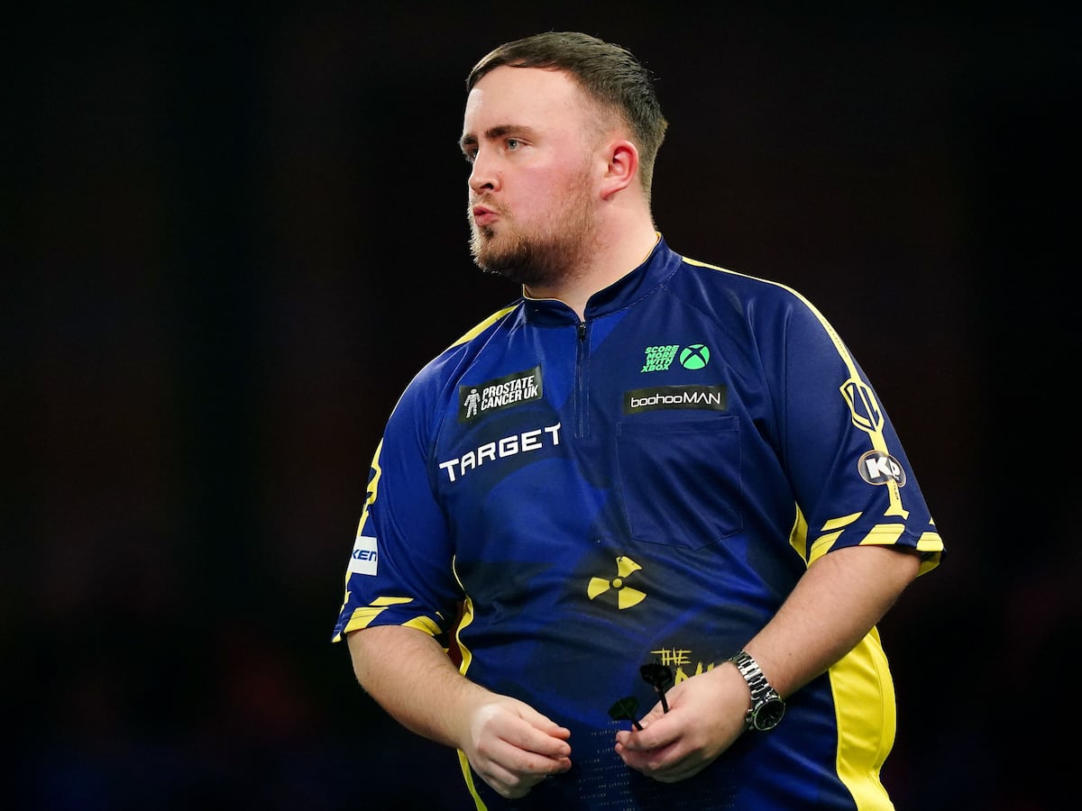 Luke Littler suffers quarter-final exit as Stephen Bunting wins Bahrain Masters