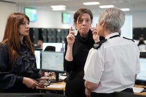 Jess Phillips and campaigner Nour Norris meet with senior officers, domestic abuse specialists, and officers involved in dealing with domestic abuse. 