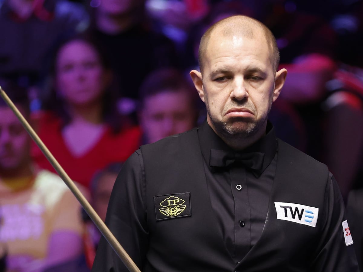 Barry Hawkins wins marathon to book place in UK Championship final