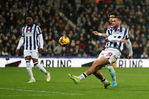 John Swift battles with Jeremy Sarmiento (Photo by Adam Fradgley/West Bromwich Albion FC via Getty Images)