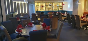 Chutney has undergone a recent refurbishment and is bright and airy