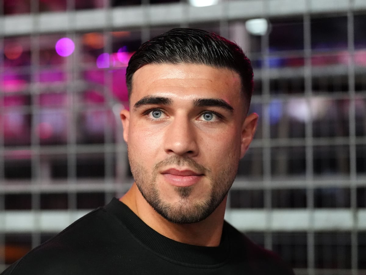 Tommy Fury targets hometown glory in January bout against former UFC fighter