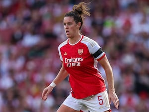 Arsenal's Jen Beattie in action during a Women’s Super League match against Liverpool