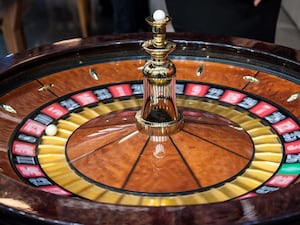 Roulette spinning