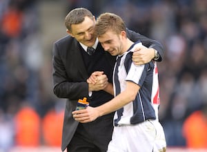 Tony Mowbray with James Morrison following a West Brom win in the 2008/09 season