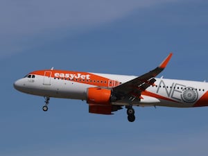 An easyJet A320neo plane