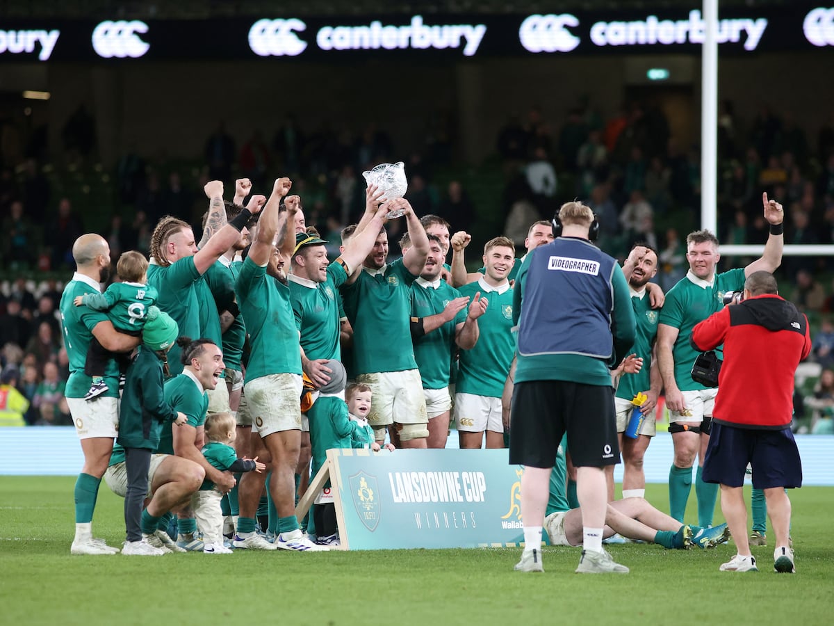 Ireland produce late comeback to end autumn campaign with win over Australia