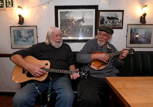 Will Cockin and Phil Law put on a performance at the Barley Mow