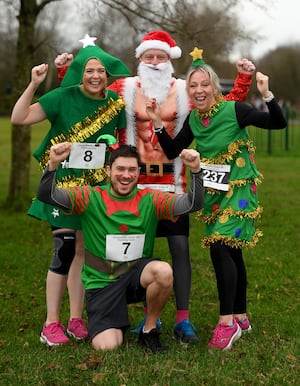 David and Kim Tonkinson, and Ruth and Dan Armitage all took part in the run