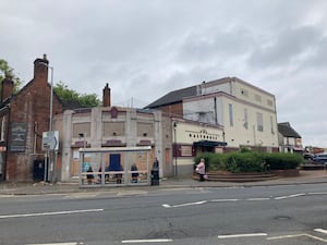 THE MALTHOUSE, NEW ROAD, WILLENHALL, WV13 2BG
Photo taken by LDR Rachel Alexander 14 August 2024 
Story: Plans withdrawn to convert former town centre Wetherspoons into housing 
Permission for use for LDR partners 