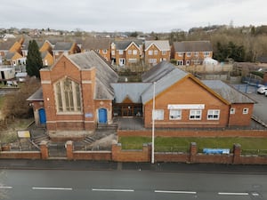 DUDLEY COPYRIGHT NATIONAL WORLD JAMIE RICKETTS 13/01/2025 - EXPRESS & STAR - Kind Alfred School in Lower Gornal, set up by Husband and wife team, Tom Bowen and Hayley Bowen back in 2021, are now looking for bigger premises as they have outgrown it.