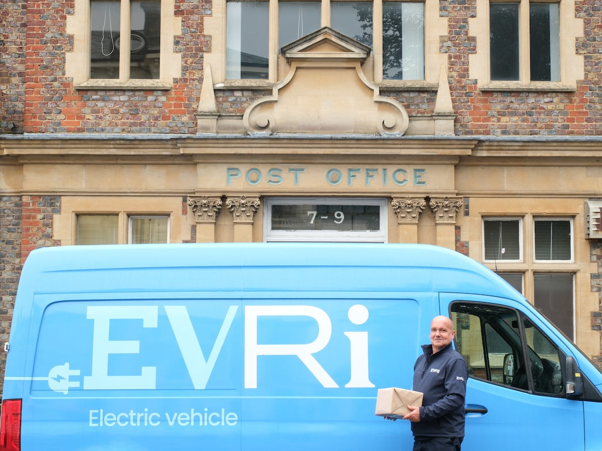 ‘Record year’ for Evri deliveries amid growth of ‘pre-loved fashion’ platforms