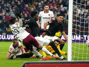 Amadou Onana scores Aston Villa equaliser