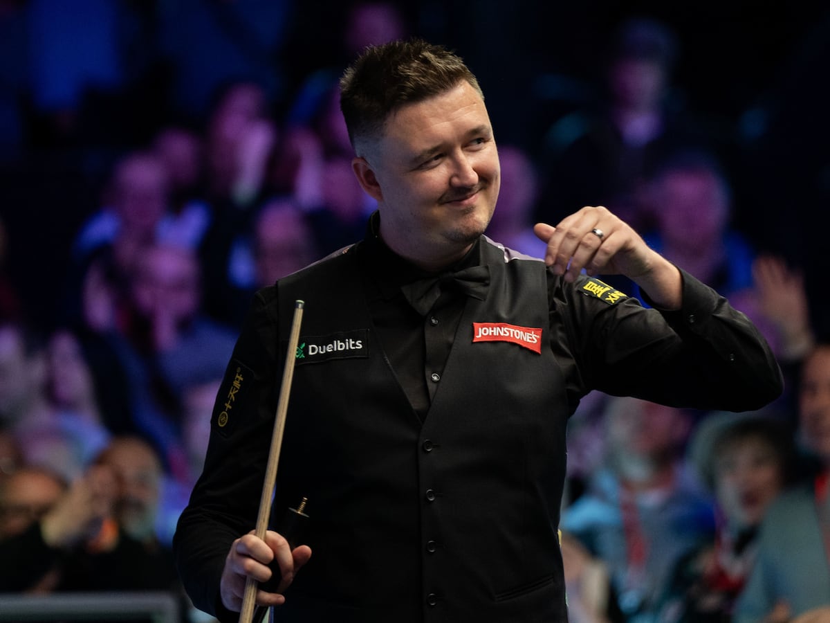 Kyren Wilson overcomes ‘fantastic’ Zhang Anda to reach Masters quarter-finals