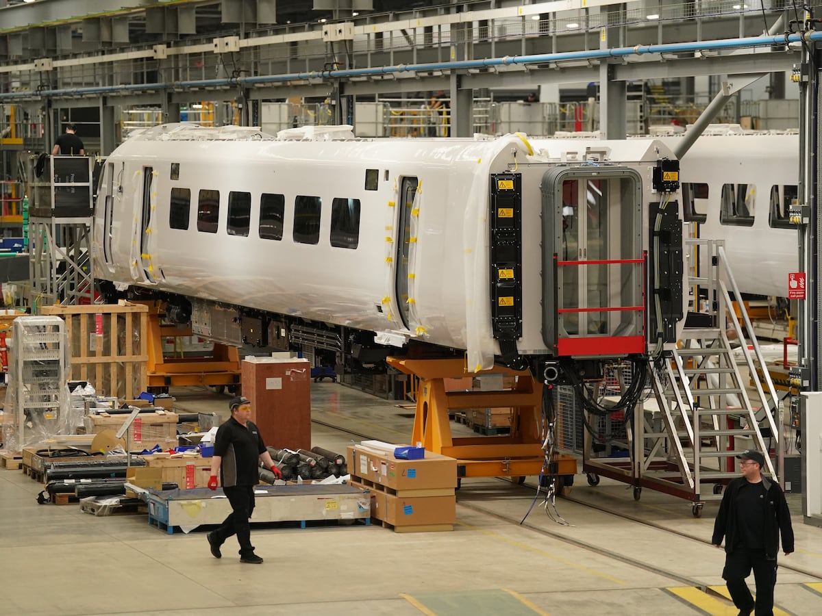 £500m train deal secures hundreds of jobs at Hitachi plant