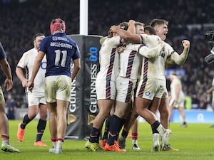 Elliot Daly celebrates after scoring a last-gasp try